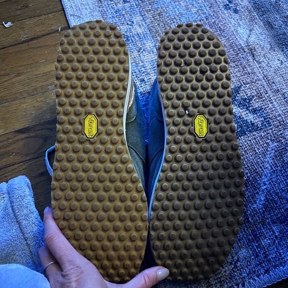 Todd Snyder victory running shoes - Picture 3 of 6